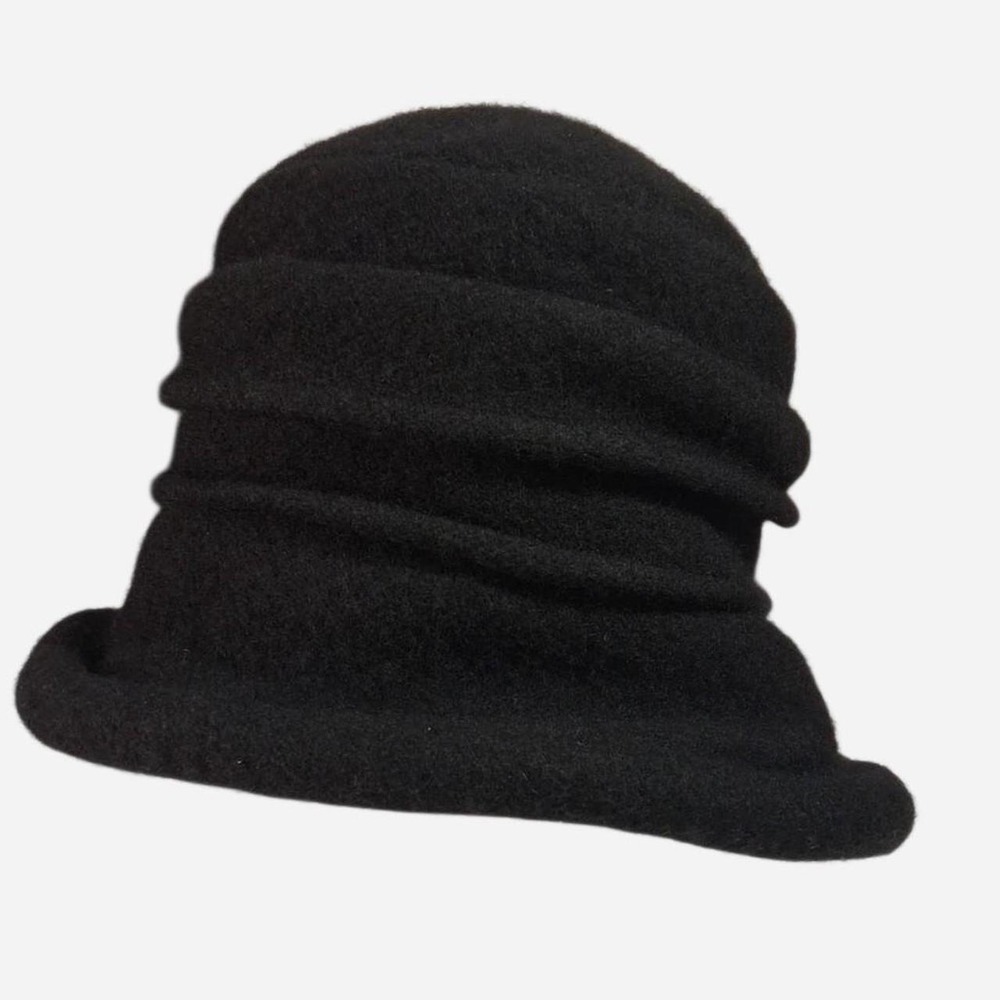 Womens Black wool bucket hat very soft great for fall or winter